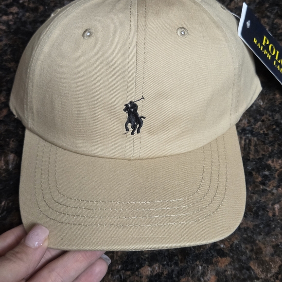 Polo by Ralph Lauren Twill Classic SPORT Beige Cap with Black Logo - Picture 2 of 8